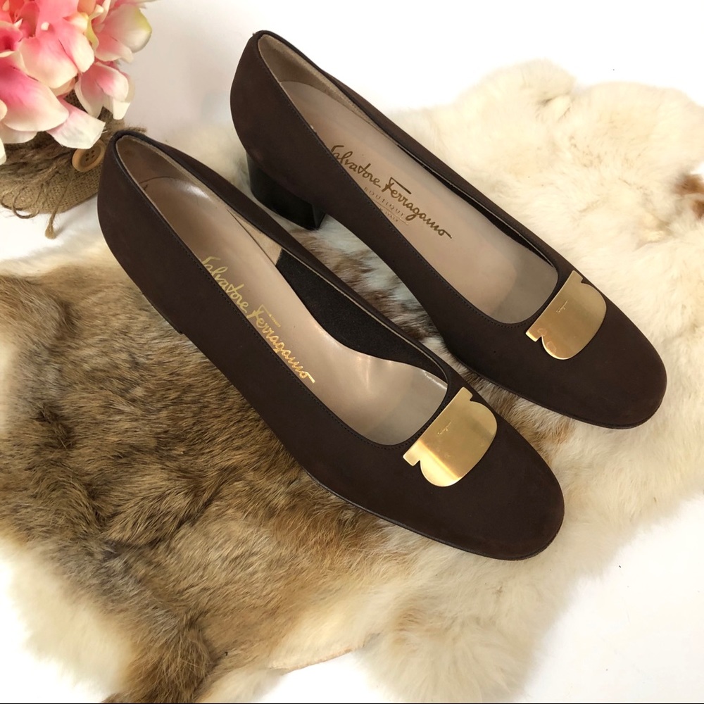 Salvatore Ferragamo Signature Heels Shoes Brown 9B